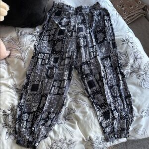 Hayden Black and Gray Patterned Joggers